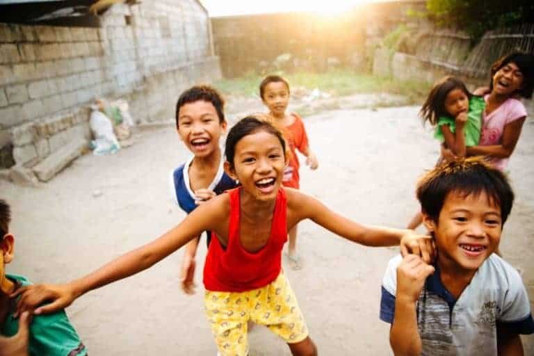 Braziliaanse kinderen spelen - Care For Brazil